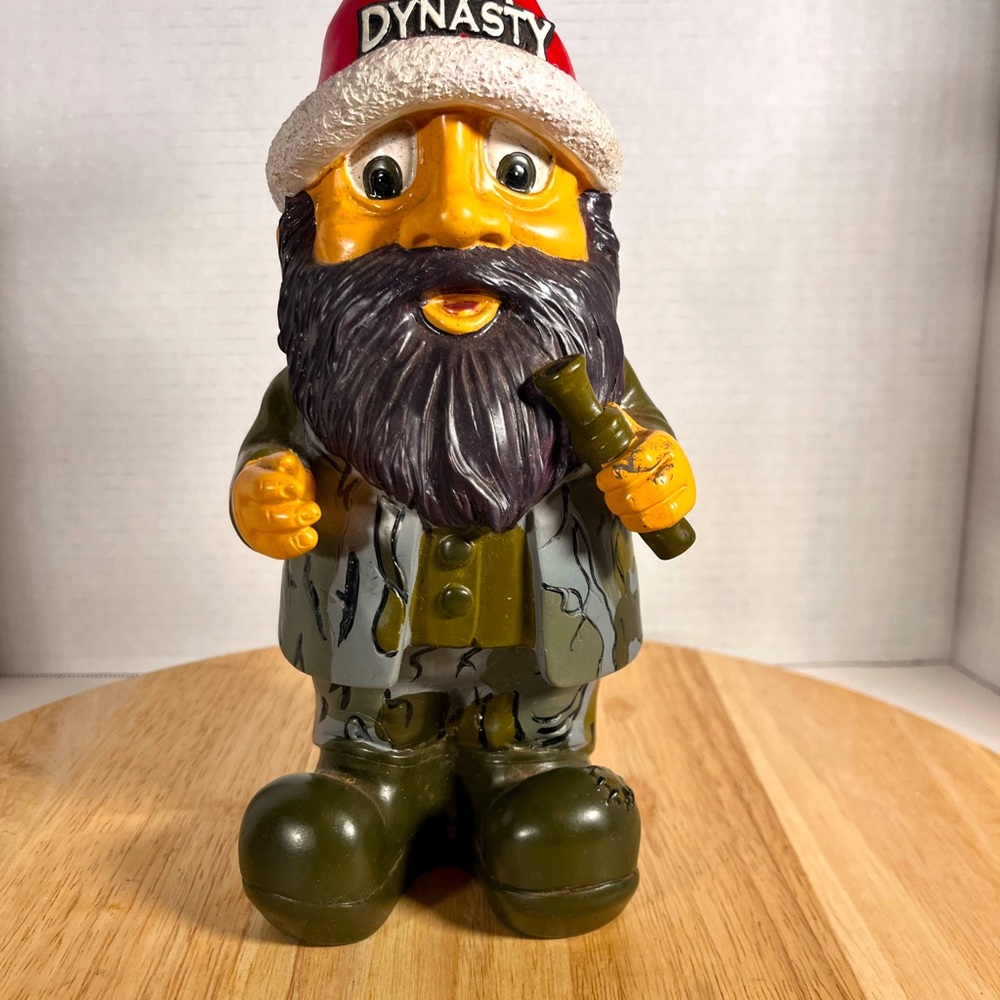 Duck dynasty garden, elf